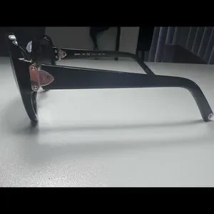 Louis Vuitton | Accessories | Louis Vuittonblack Speckling  display picture 1